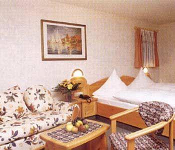 Hotel Gasthof Hirsch Alfdorf Eksteriør bilde